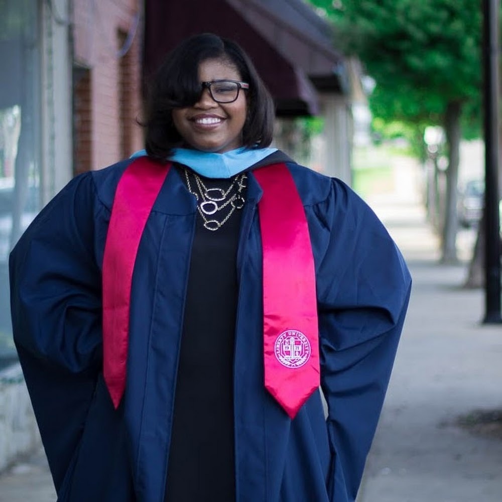 Meet your Posher, Mary nicole